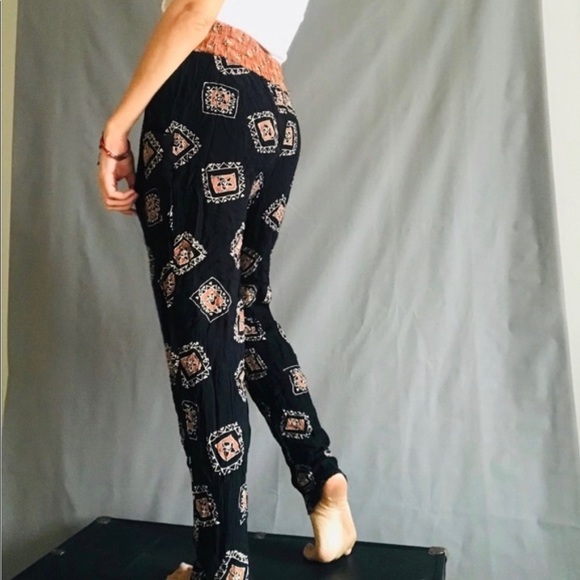 VINTAGE SZ 6 BOHEMIAN PANTS - Picture 5 of 5